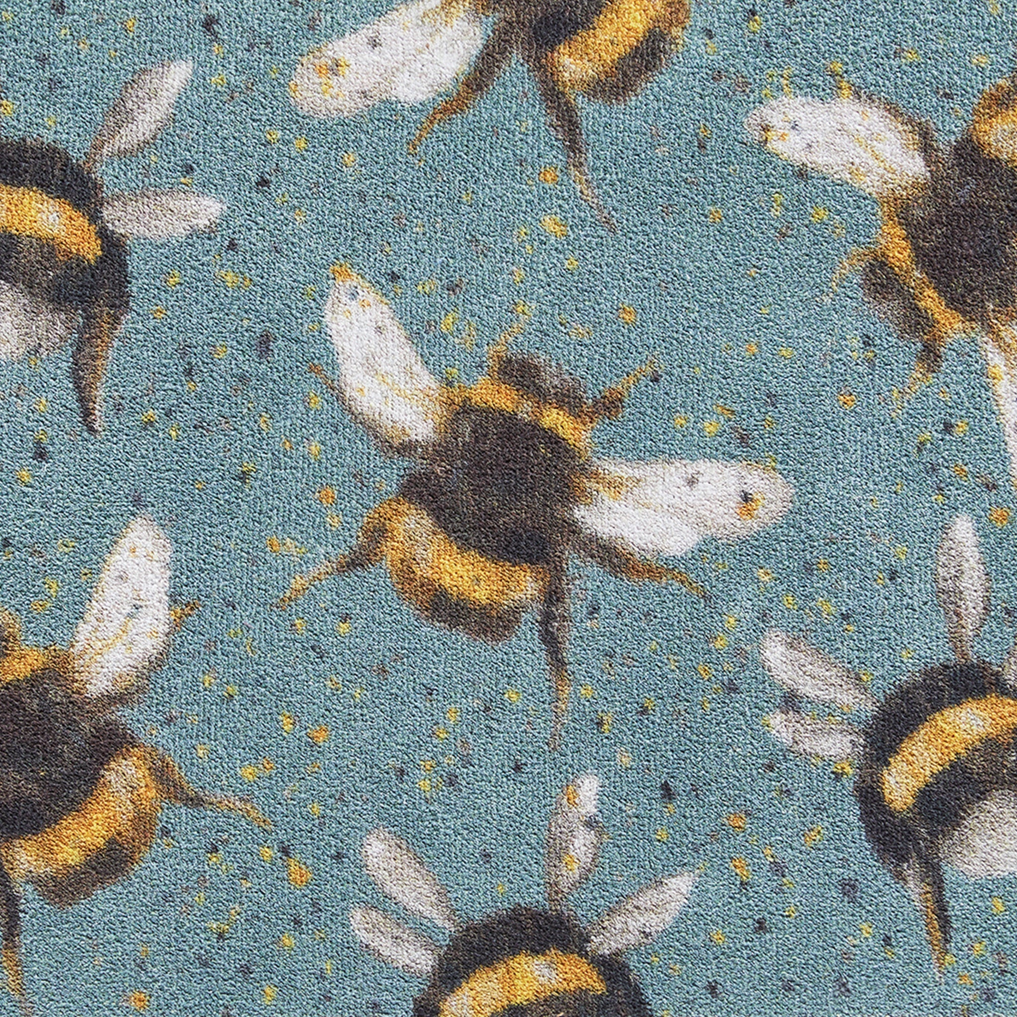 Bee 3 Charity Runner - Image 4