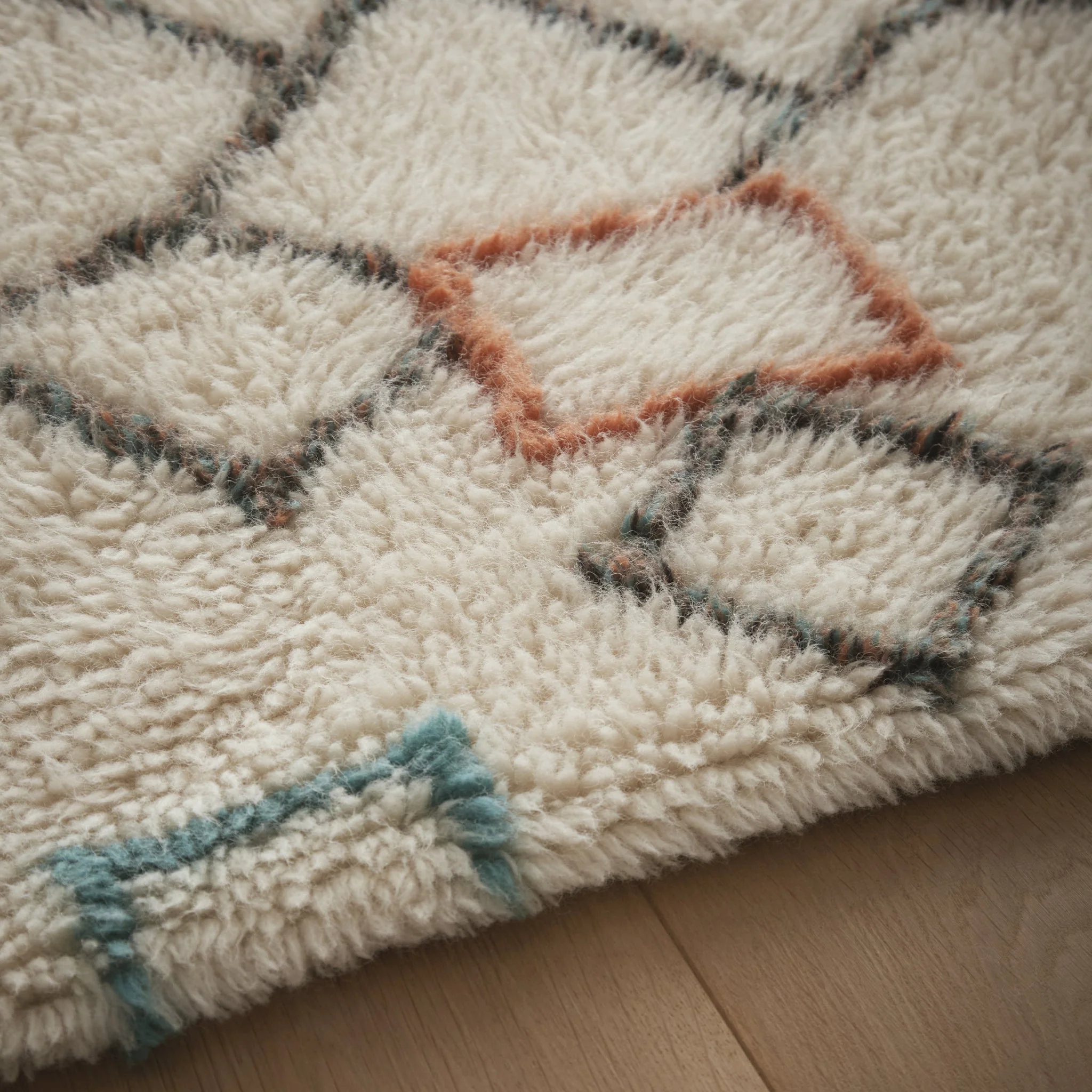Berber Knotted Chain Rug Ivory/Multi - Image 3