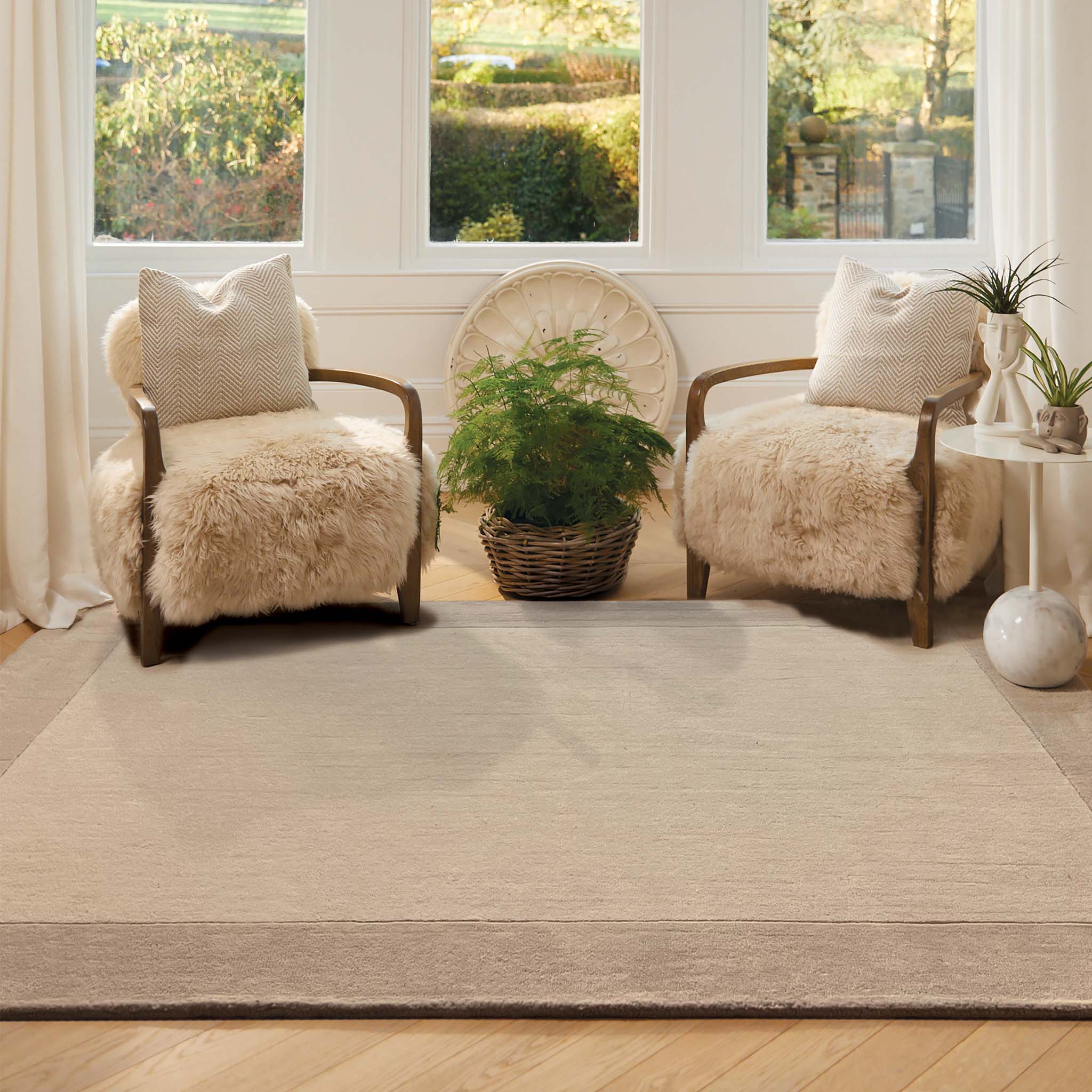 Borders Wool Rug Natural - Image 2
