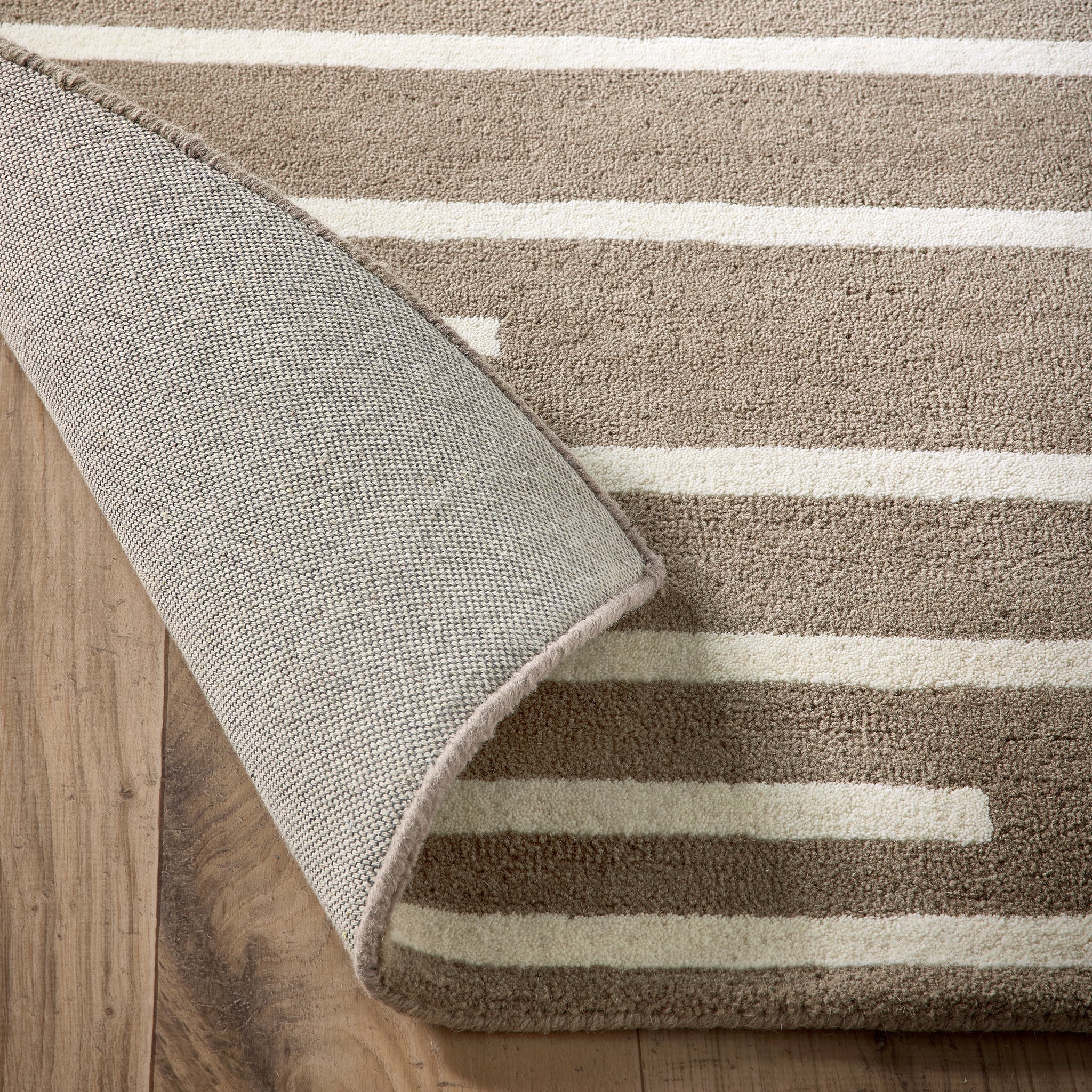 Broken Stripe Rug - Image 5