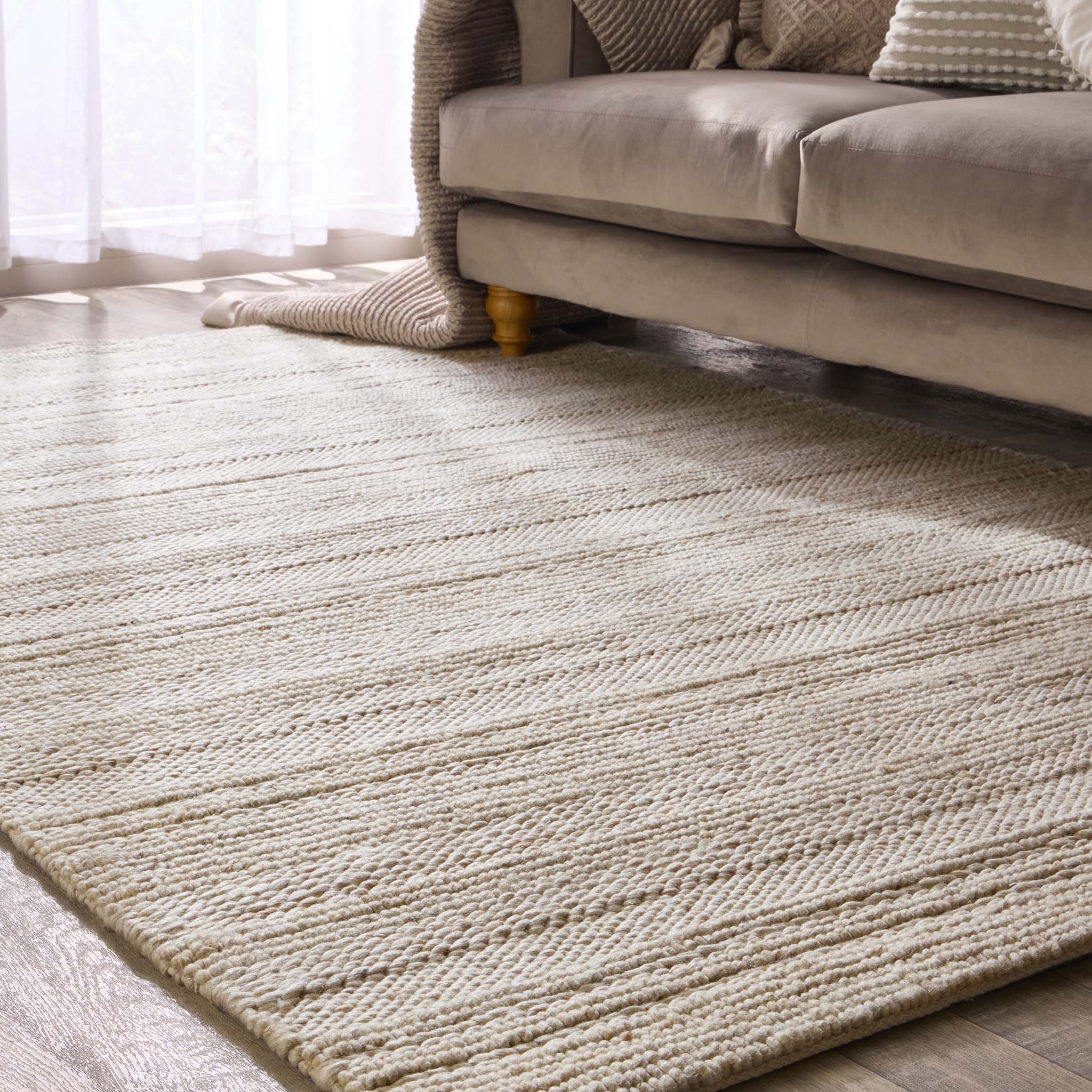 Chunky Knit Rug Cream - Image 3
