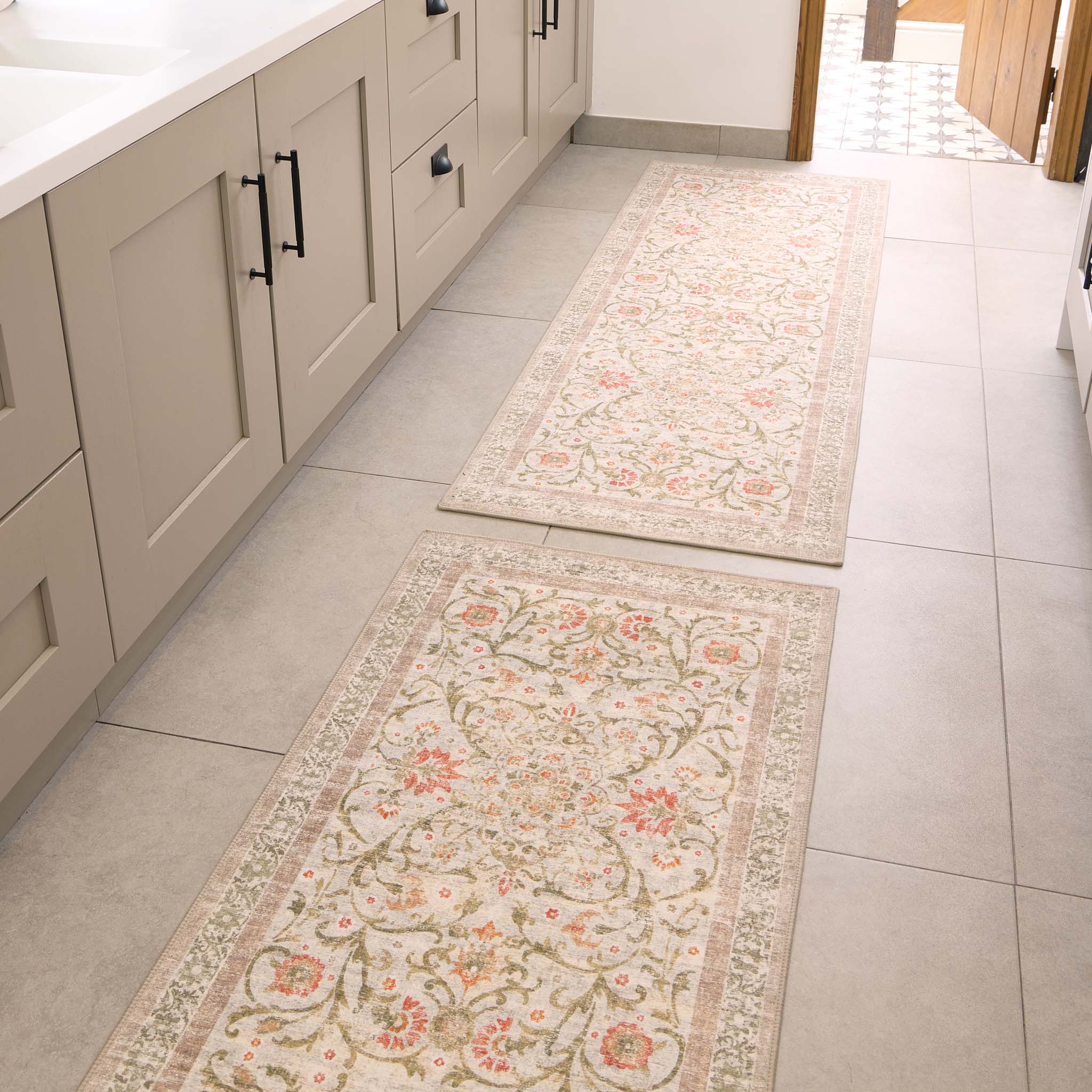 Country Paisley Eco-Washable Runner - Image 2