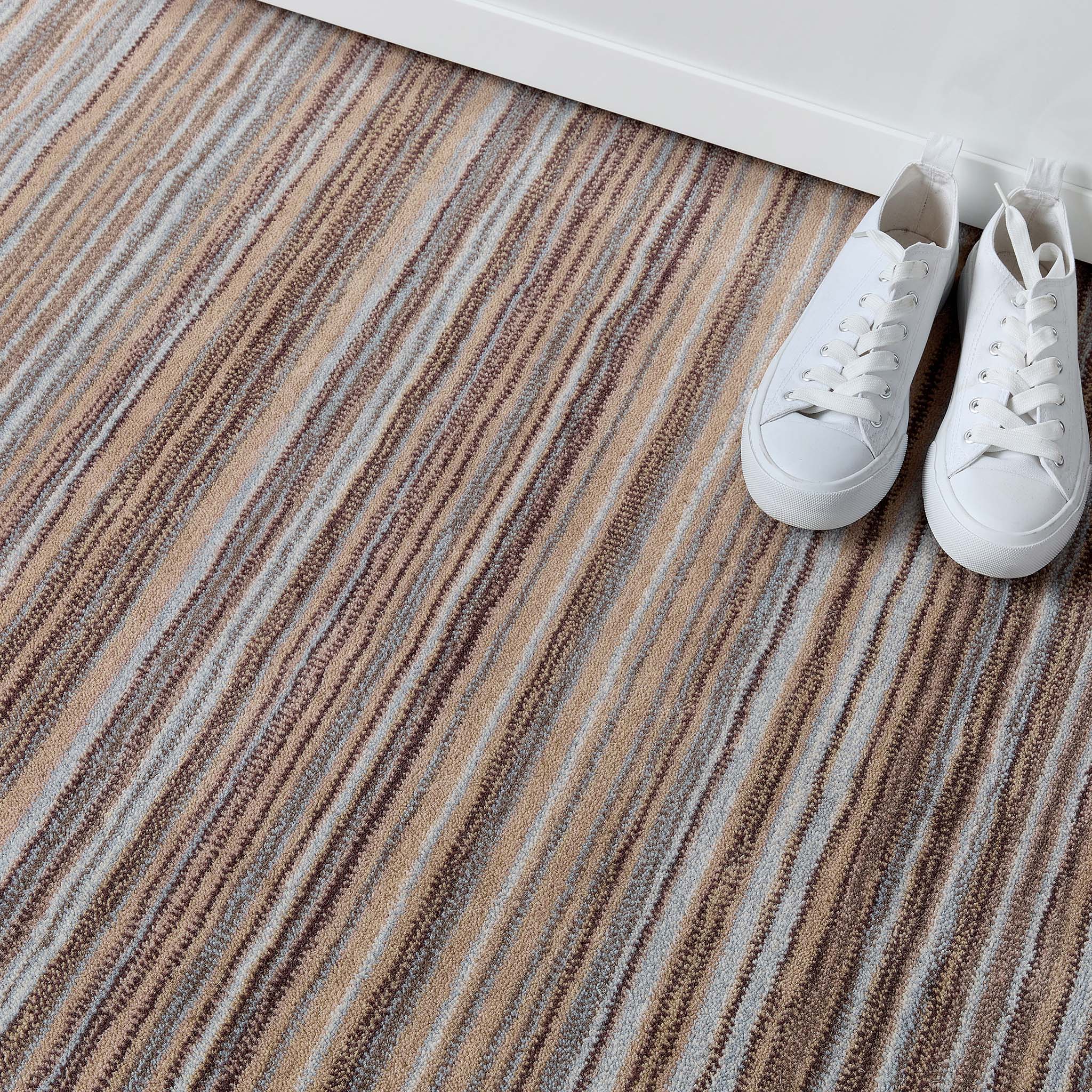 Fine Stripes Runner Beige - Image 4