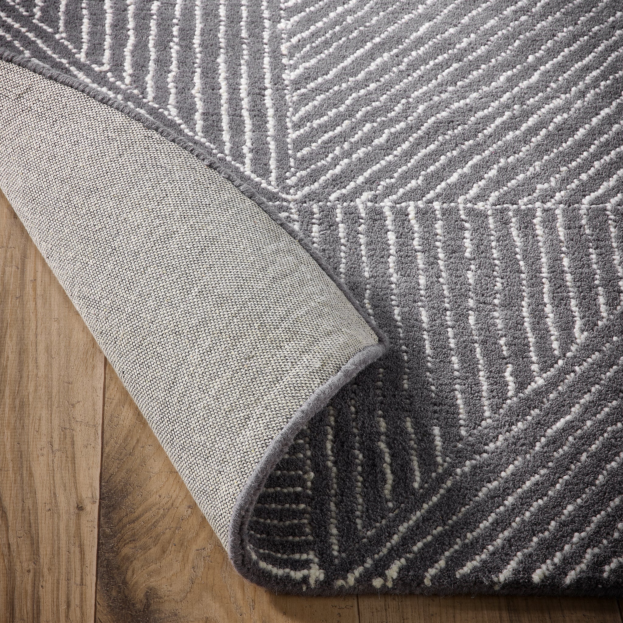 Geometric Rug Charcoal - Image 5