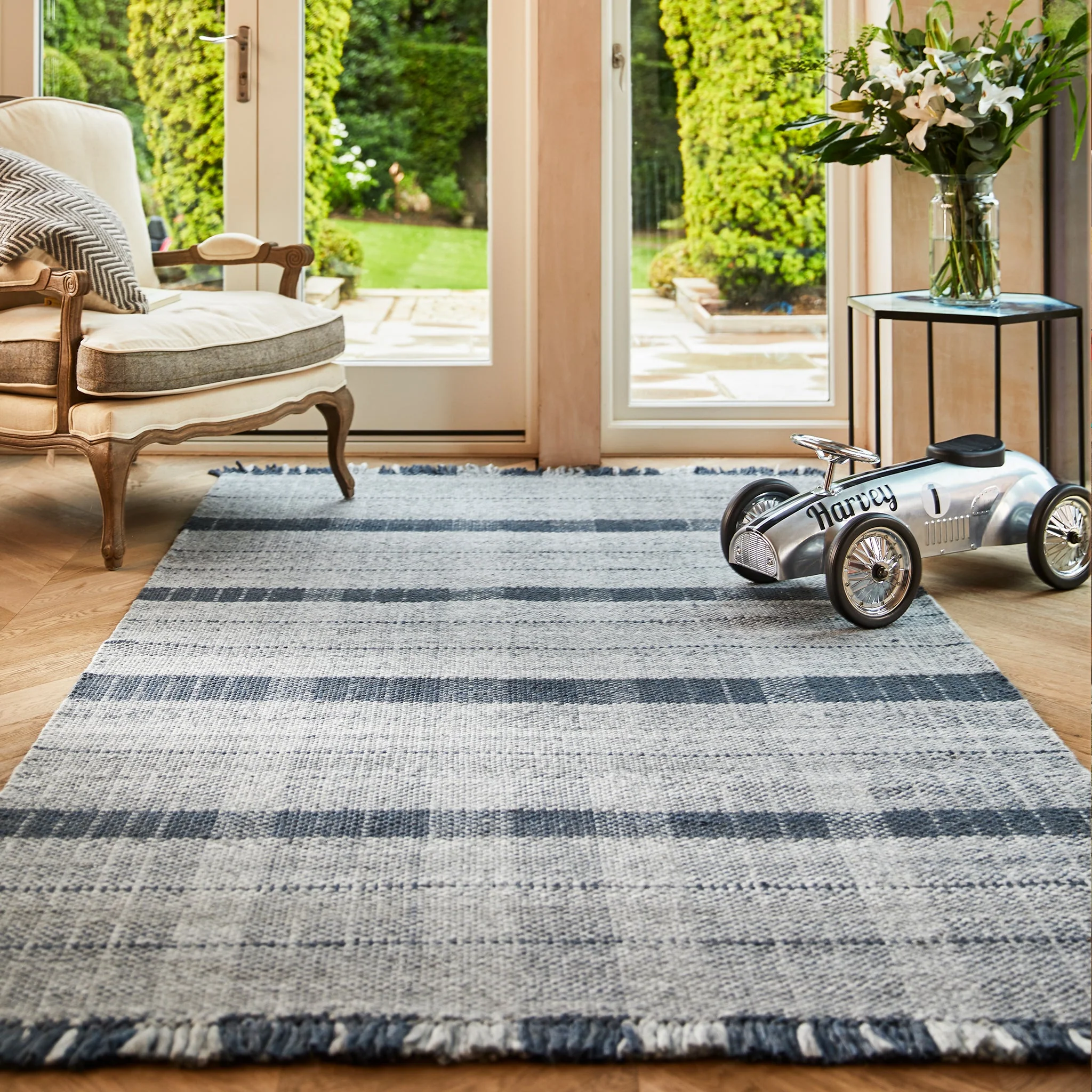 Highland Check Rug Navy - Image 2