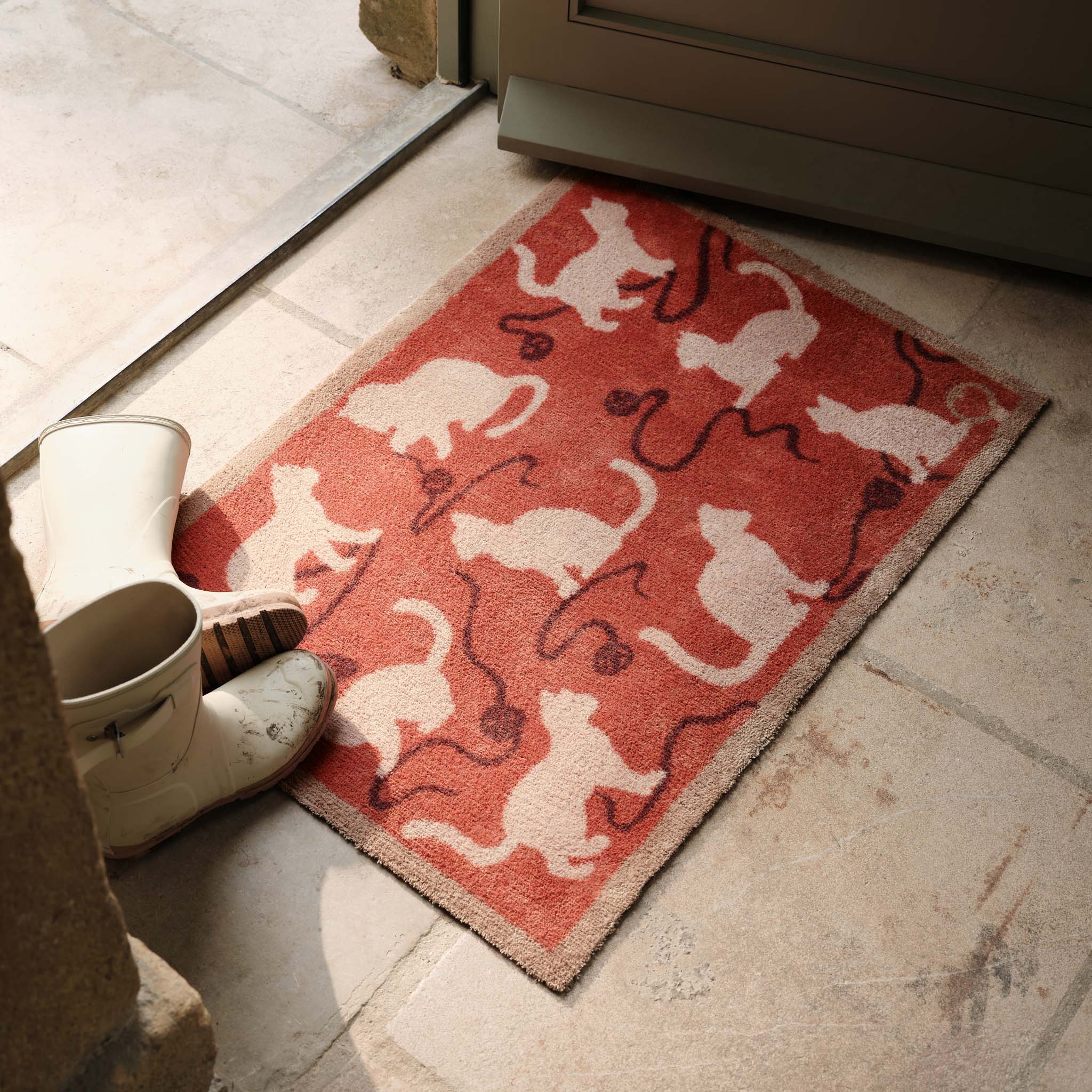 Kitty Cat Rust Washable Doormat - Image 2