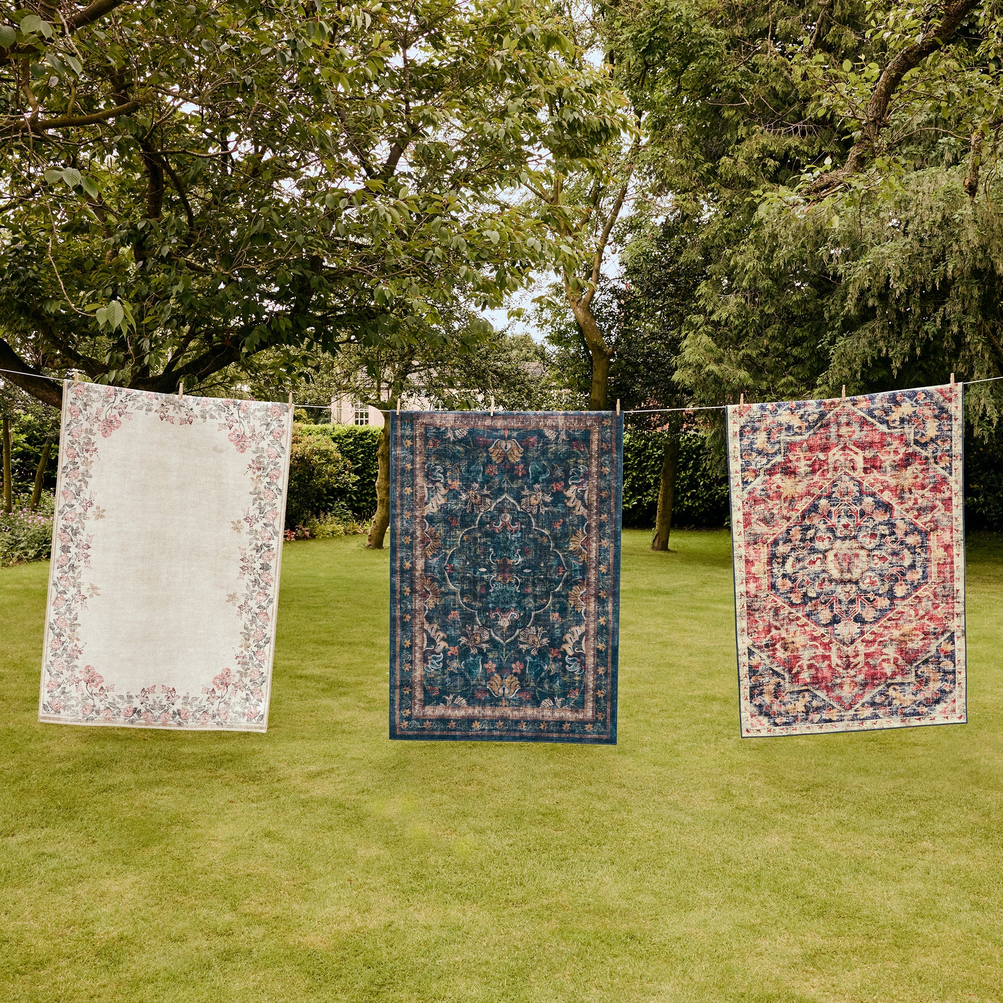 Midnight Paisley Eco-Washable Rug - Image 3