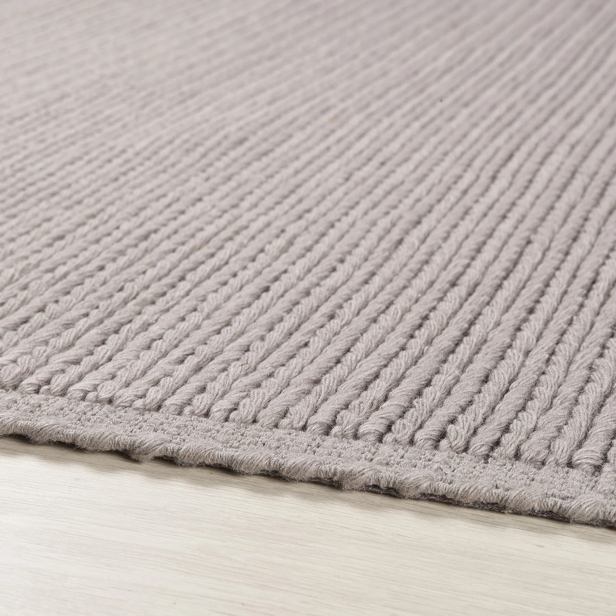 Cable Rug Warm Grey - Image 3
