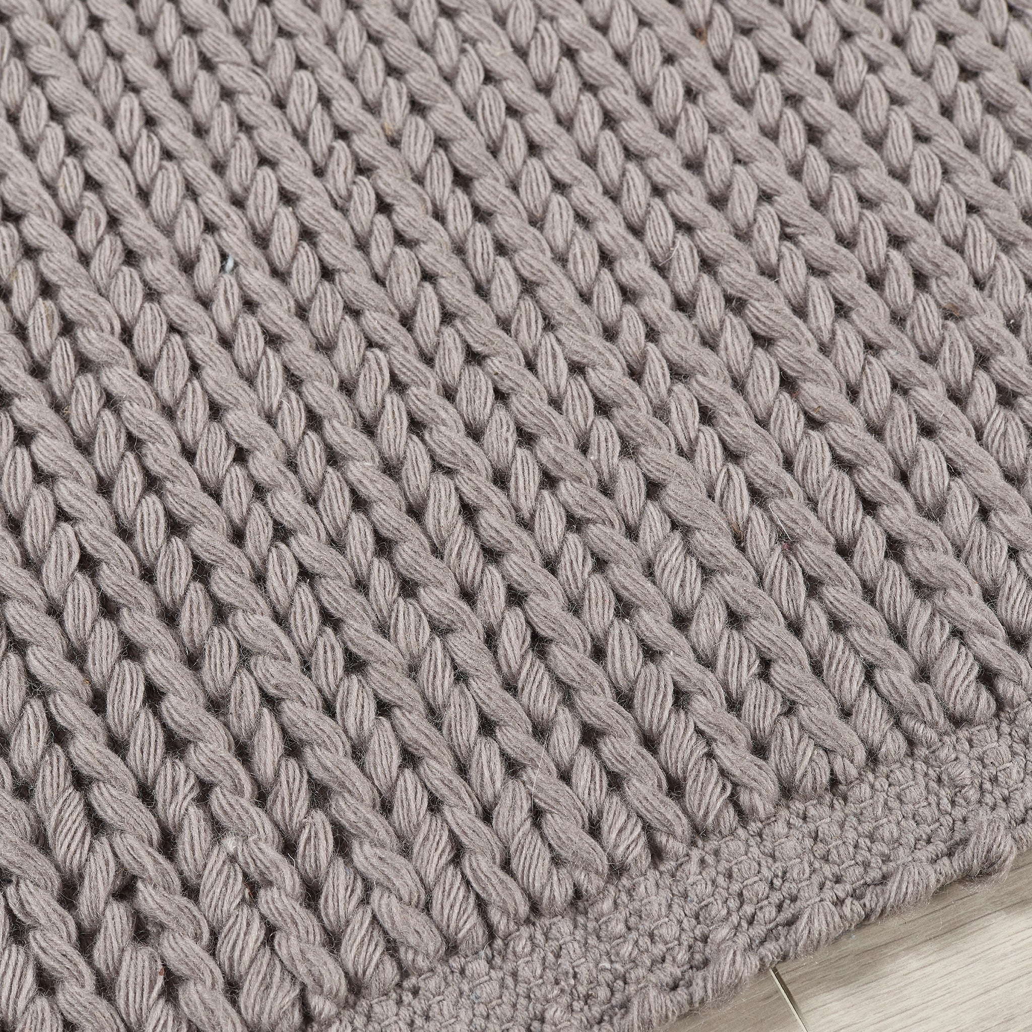 Cable Rug Warm Grey - Image 4