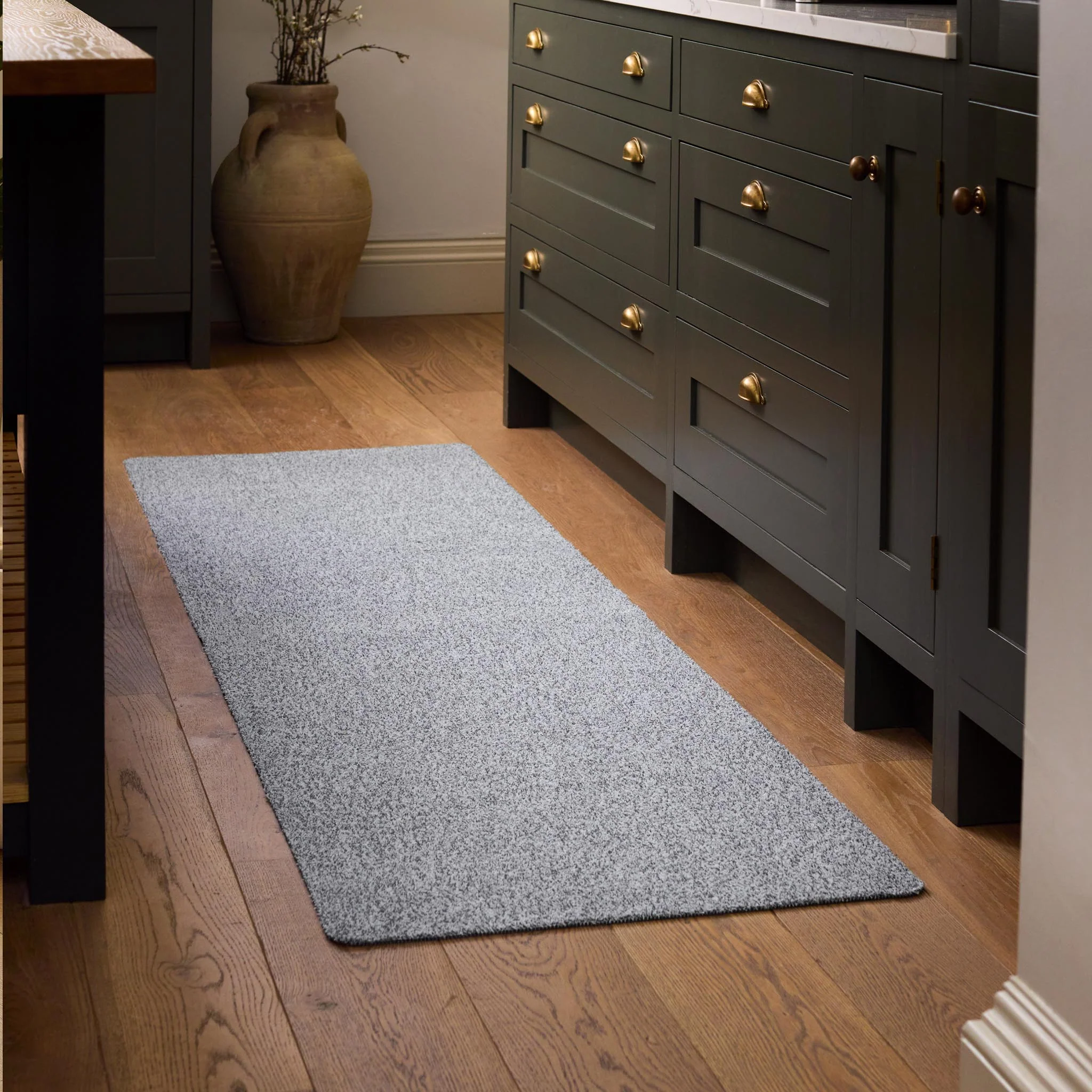 Plain Fleck - Soft Silver Runner - Image 2