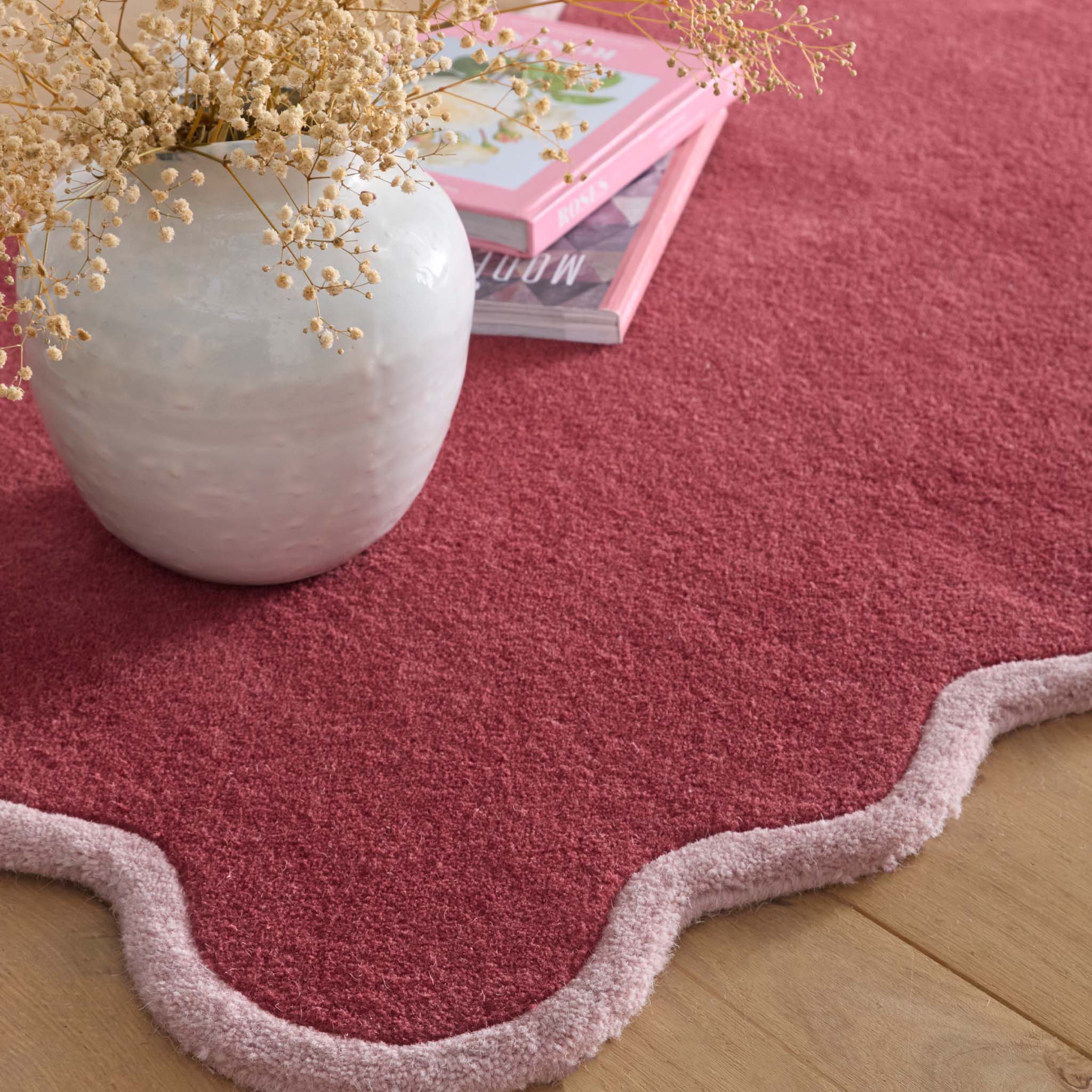 Scalloped Elsie Coral/Lilac Runner - Image 3