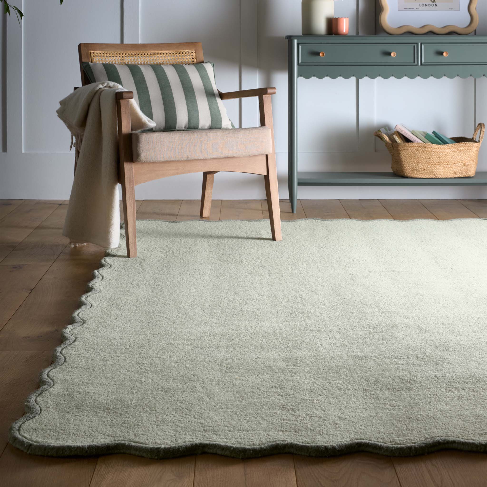 Scalloped Elsie Rug Sage/Seagrass - Image 2