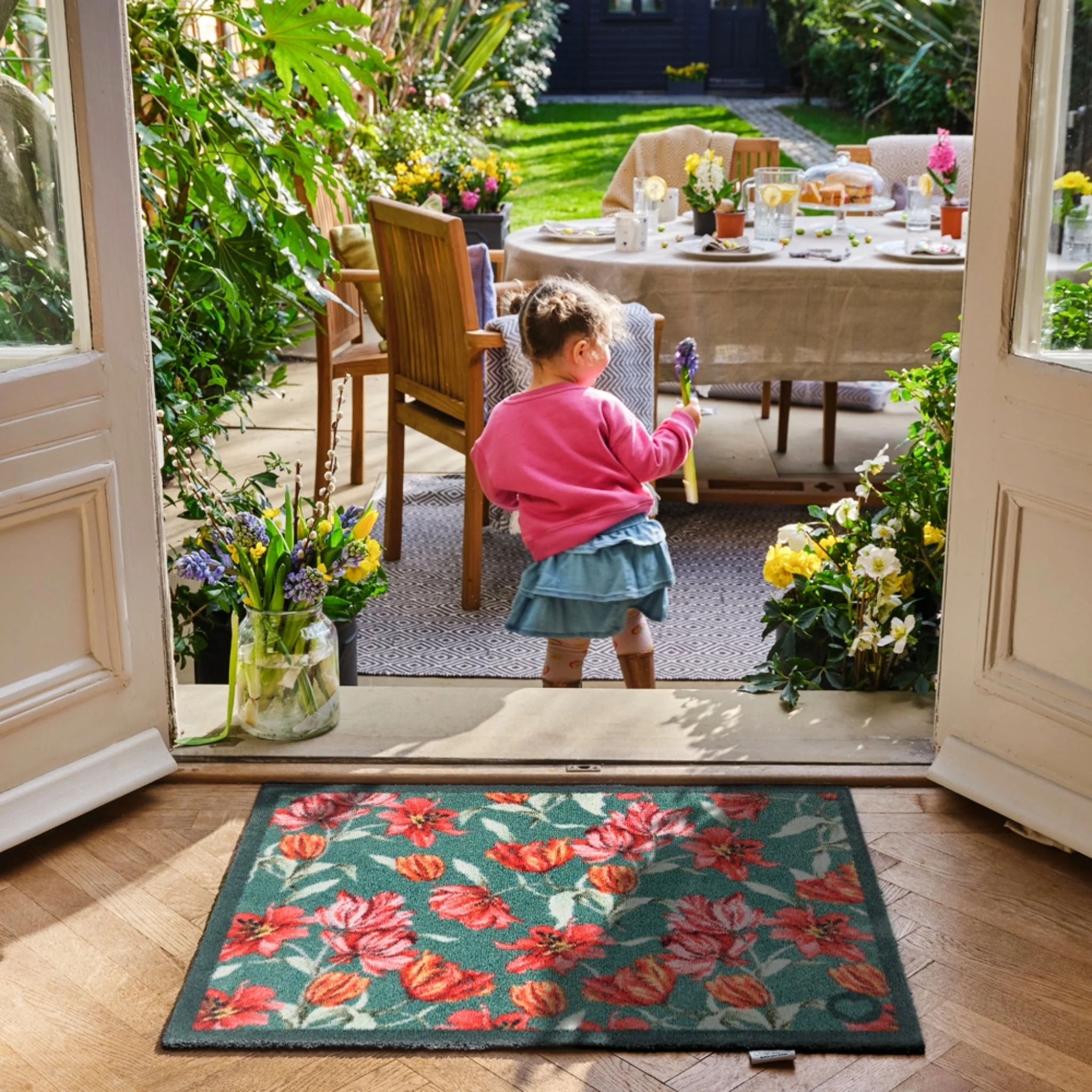 Tumbling Tulips Washable Doormat - Image 2